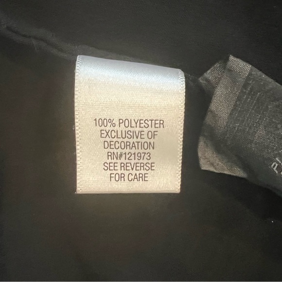 Simply Vera Wang Black Cap Sleeve Swing Dress with Jewel Button Size Medium - Picture 4 of 5